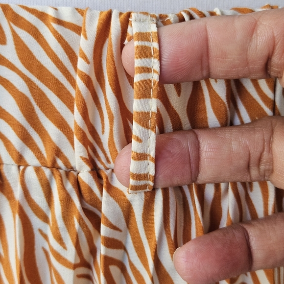 Lulus Long Maxi Skirt Large Style Agenda Orange Zebra Print Pleated Preppy - Picture 10 of 12